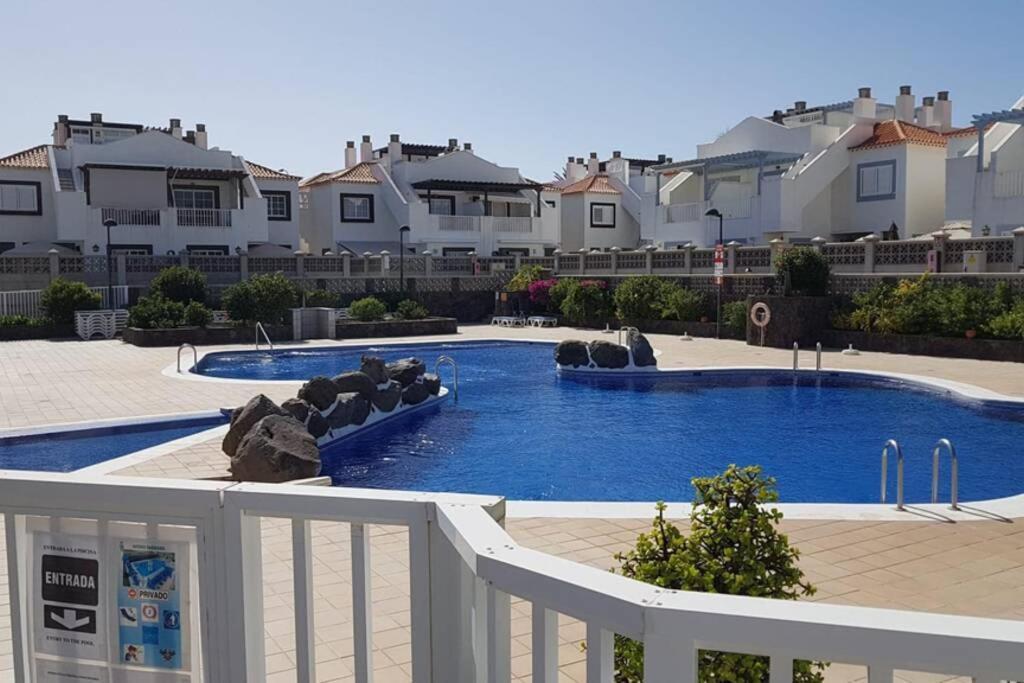 Private Apartment With Roof Terrace Arona  Luaran gambar