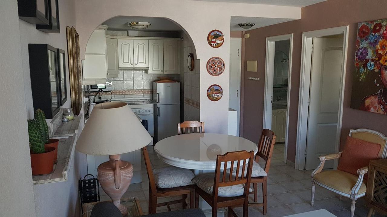 Private Apartment With Roof Terrace Arona  Luaran gambar